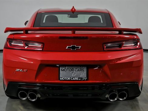 Used 2018 Chevrolet Camaro ZL1 RWD image 11