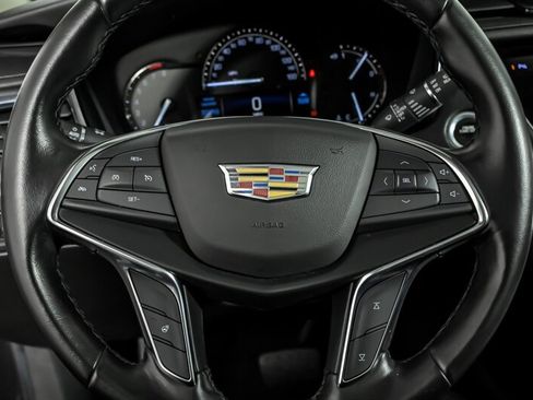 Used 2018 Cadillac XT5 Luxury AWD/4WD image 24