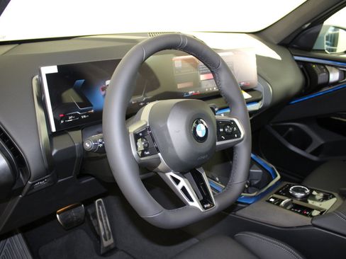New 2026 BMW X3 xDrive30 w/ M Sport Package image 4