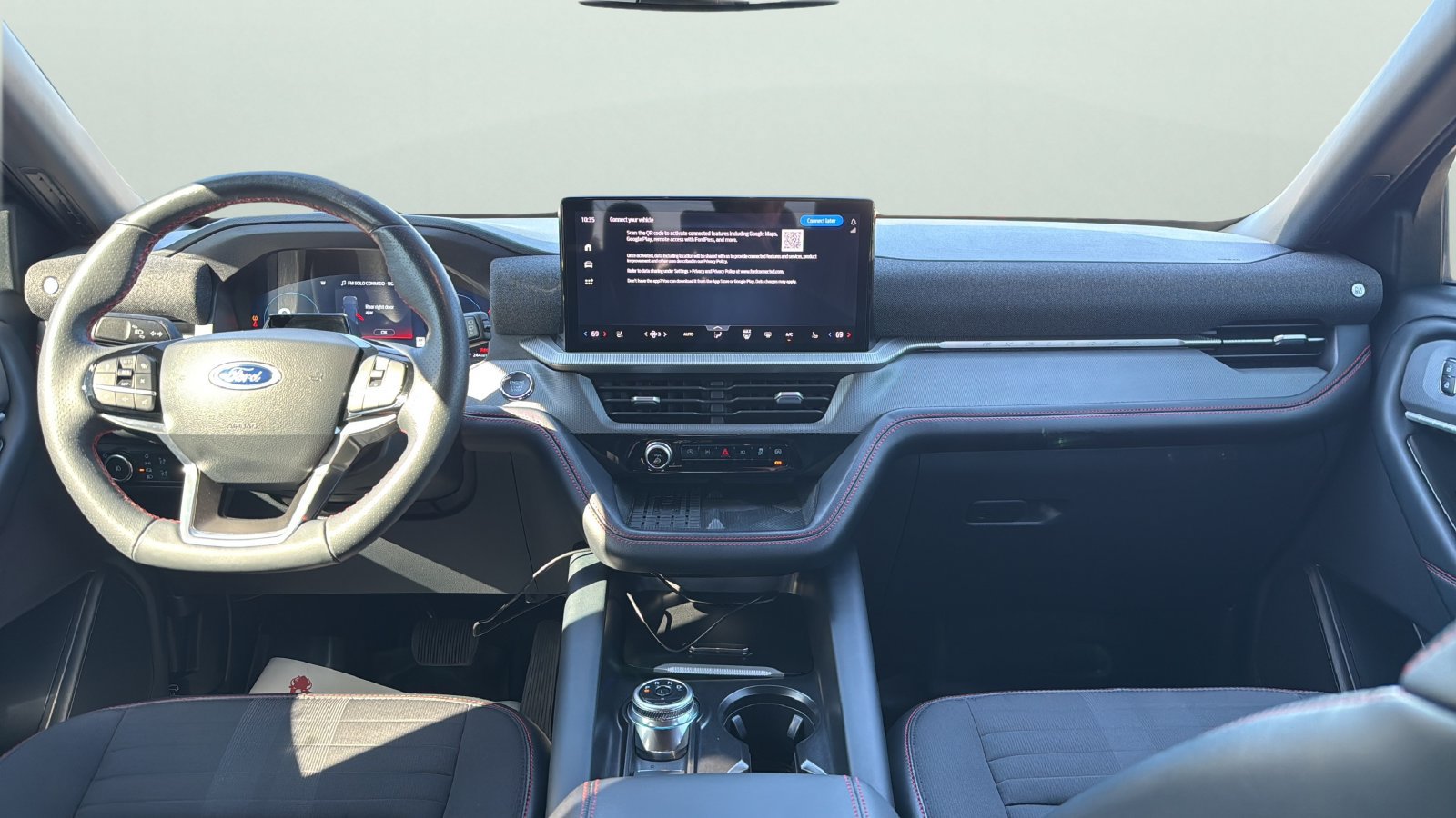 Used 2025 Ford Explorer ST-Line w/ Premium Package RWD image 21