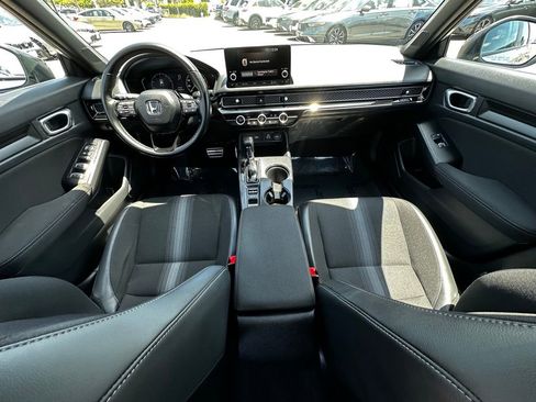 Used 2023 Honda Civic Sport image 6