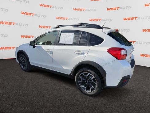 Used 2017 Subaru Crosstrek 2.0i Premium w/ Moonroof Package AWD/4WD image 3