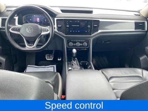 Used 2023 Volkswagen Atlas SEL Premium AWD/4WD image 5