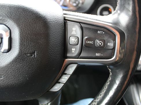 Used 2019 RAM 1500 Limited RWD image 18