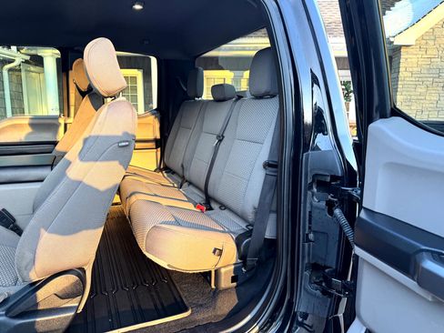 Used 2020 Ford F350 XLT w/ FX4 Off-Road Package image 14