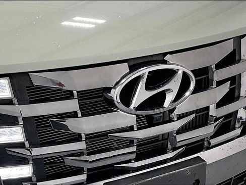 Used 2023 Hyundai Santa Cruz Limited AWD/4WD image 36