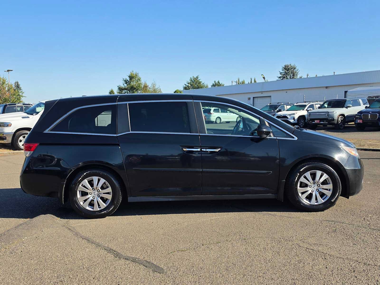Used 2015 Honda Odyssey EX-L image 2