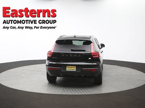 Used 2022 Volvo XC40 P8 Recharge Plus AWD/4WD image 37