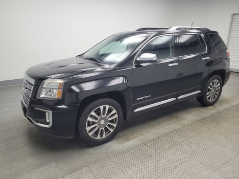 Used 2017 GMC Terrain Denali image 2