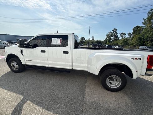 Used 2022 Ford F350 XLT AWD/4WD image 5