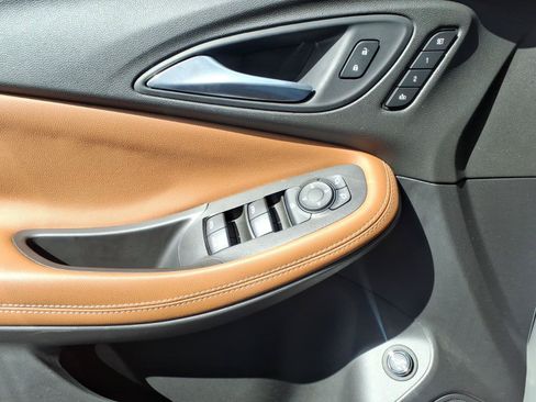 Used 2021 Buick Encore GX Essence w/ Advanced Technology Package FWD image 33