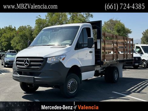 Used 2023 Mercedes-Benz Sprinter 3500 image 1