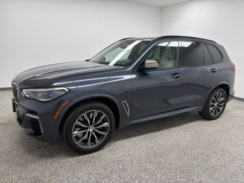 Used 2022 BMW X5 M50i w/ Executive Package AWD/4WD image 3