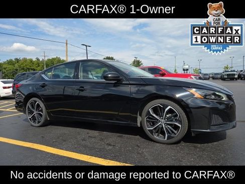 Used 2024 Nissan Altima 2.5 SR FWD image 3