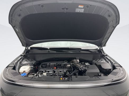 Used 2026 Hyundai Kona Limited FWD image 28