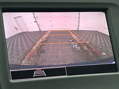 Used 2023 Chevrolet Equinox LS w/ LS Convenience Package image 5