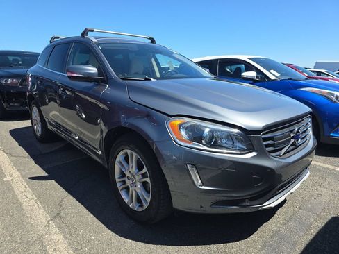 Used 2016 Volvo XC60 T5 Platinum w/ Climate Package AWD/4WD image 5