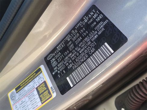 Used 2024 Hyundai Elantra SE image 28