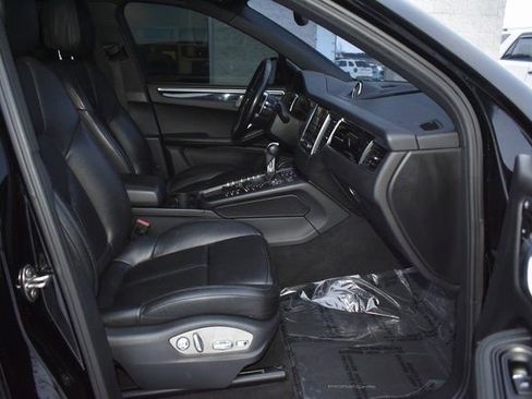 Used 2017 Porsche Macan S w/ Premium Package Plus image 43