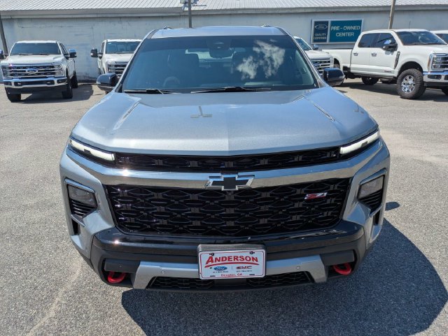 Used 2025 Chevrolet Traverse Z71 w/ Enhanced Driving Package AWD/4WD image 9
