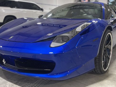 Used 2015 Ferrari 458 Italia Coupe image 16