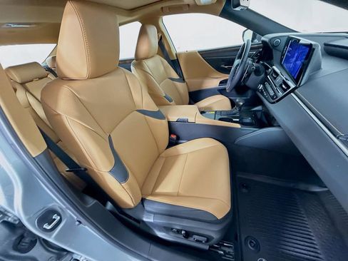 Certified 2025 Lexus ES 350 w/ Premium Package FWD image 30