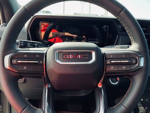 New 2026 GMC Terrain AT4 w/ Technology Package II image 11