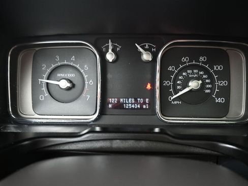 Used 2010 Lincoln MKX AWD image 15