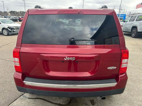 Used 2016 Jeep Patriot High Altitude image 6
