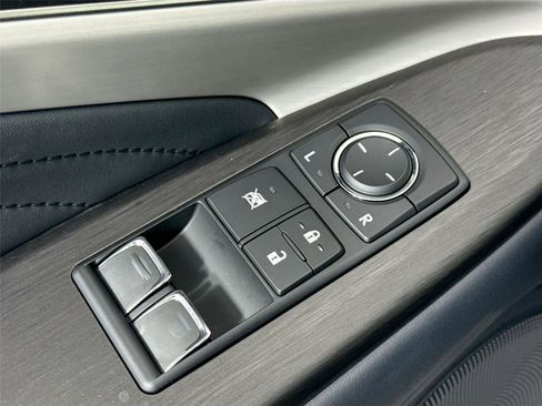Used 2024 Lexus RC 300 F Sport image 29
