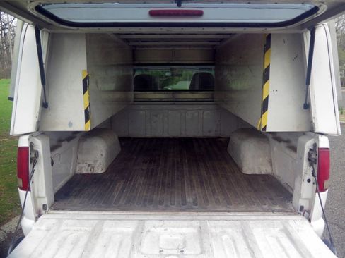 Used 2003 GMC Sonoma SL RWD image 25
