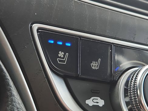 Used 2021 Honda Accord Touring image 25