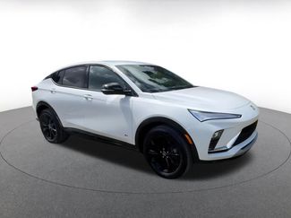 Used 2025 Buick Envista Sport Touring video 2