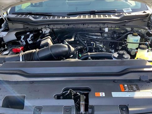 New 2026 Ford F250 XL w/ XL Chrome Package AWD/4WD image 11