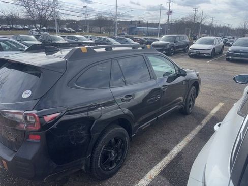 Used 2022 Subaru Outback Wilderness w/ Wilderness Package image 3