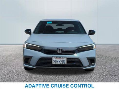 Used 2023 Honda Civic Sport image 3