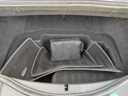 Used 2021 Jaguar F-TYPE R image 6