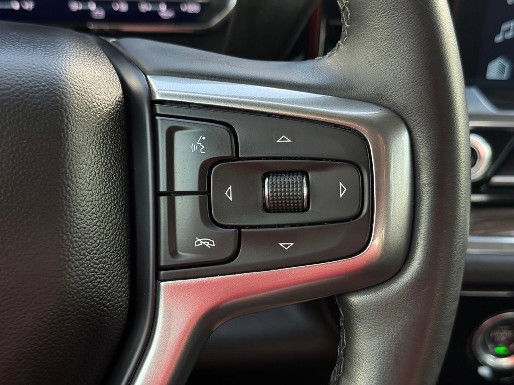 Used 2024 Chevrolet Silverado 1500 RST AWD/4WD image 30