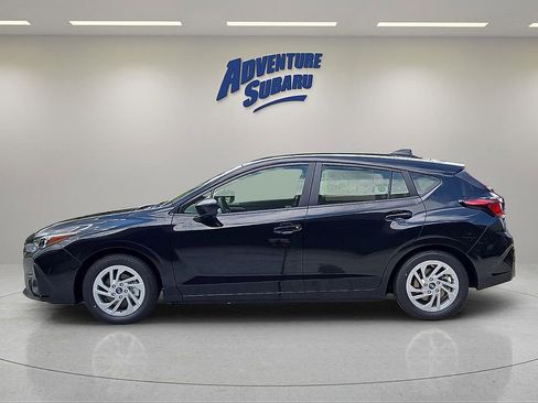 Certified 2025 Subaru Impreza 2.0i image 4