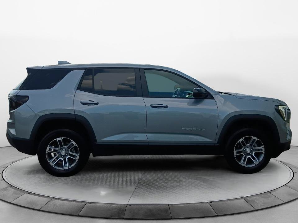Used 2026 GMC Terrain Elevation FWD image 8