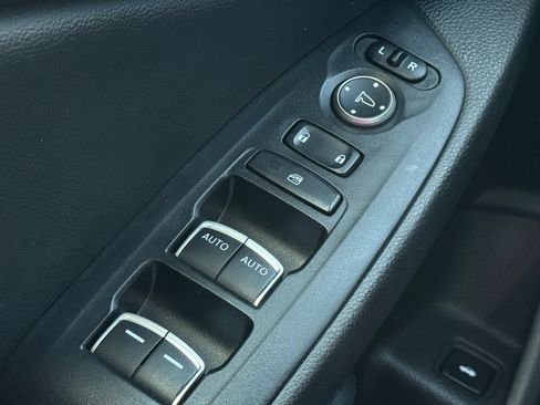 Used 2022 Honda Accord EX-L image 33