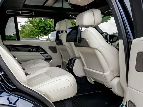 New 2026 Land Rover Range Rover Long Wheelbase Autobiography AWD/4WD image 47
