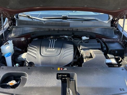 Used 2018 Kia Sorento LX image 10