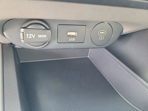 New 2026 Hyundai Elantra SE image 16