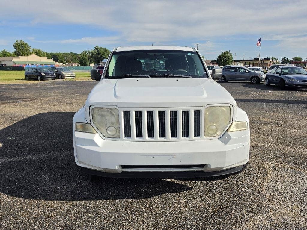 Used 2012 Jeep Liberty Sport RWD image 11