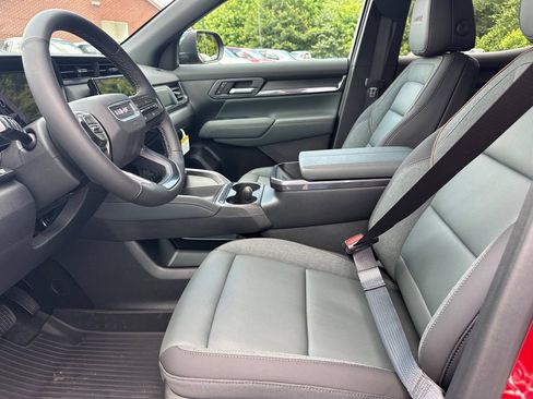 New 2026 GMC Terrain AT4 w/ Convenience Package III AWD/4WD image 10