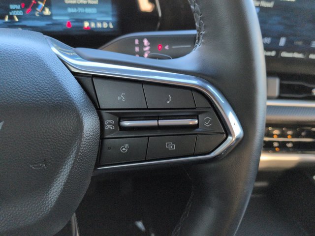 Used 2026 Chevrolet Equinox LT FWD image 24
