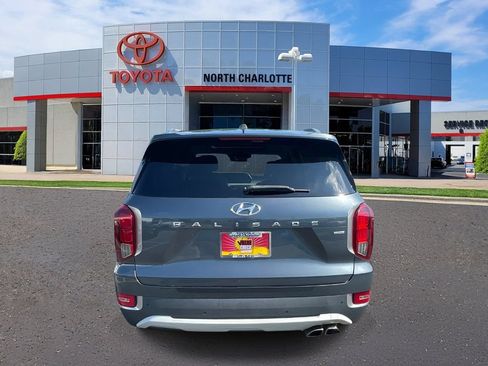 Used 2020 Hyundai Palisade SEL w/ Premium Package AWD/4WD image 6