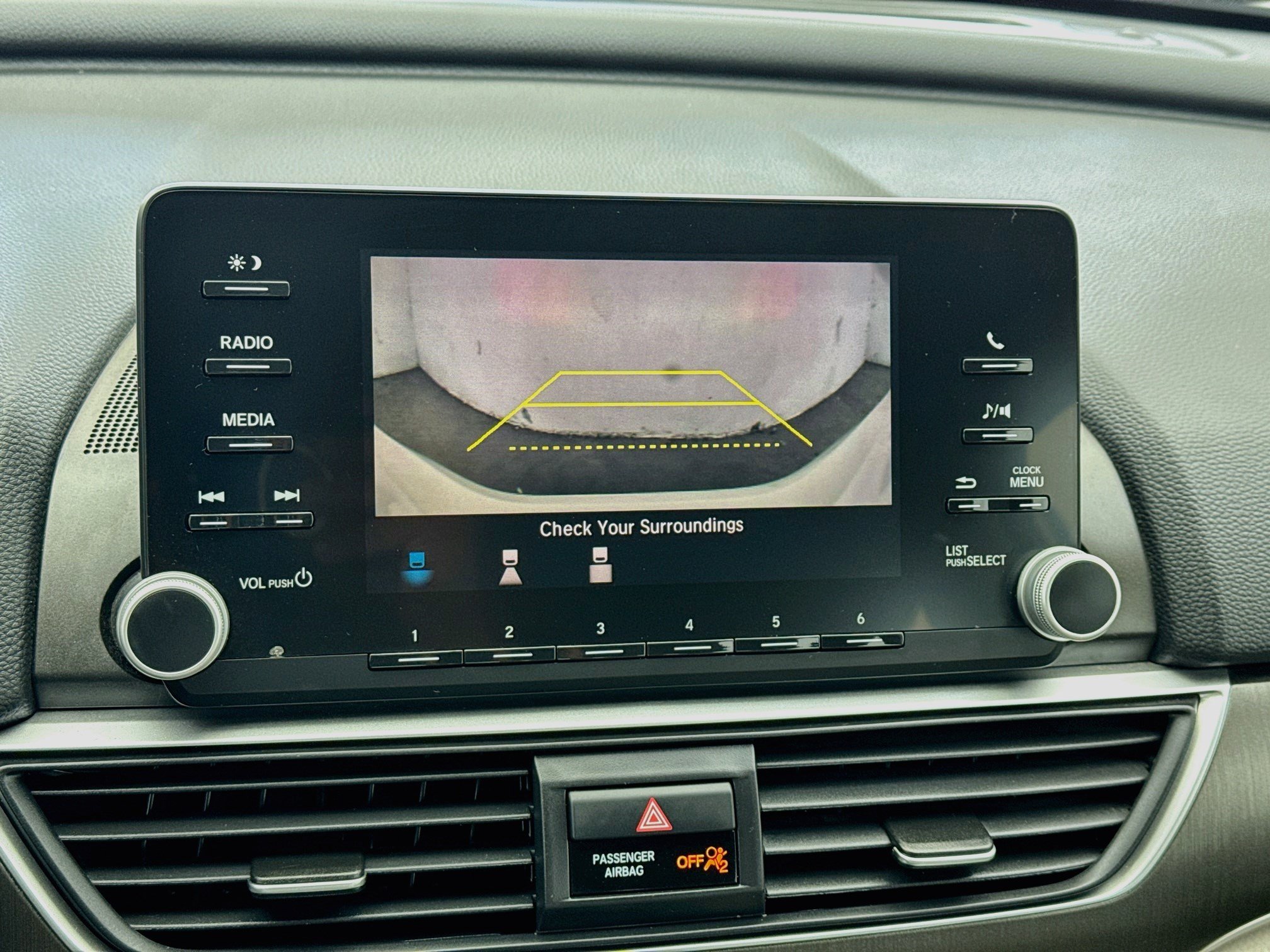 Used 2019 Honda Accord LX image 10