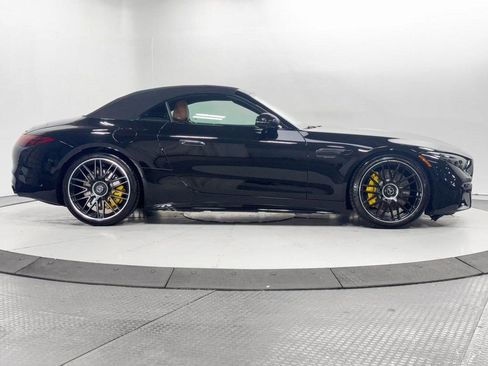 Certified 2022 Mercedes-Benz SL 55 AMG 4MATIC image 32